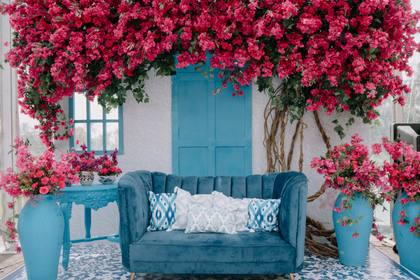 Lounge and Backdrop — Carnival decor — Alila Diwa Goa